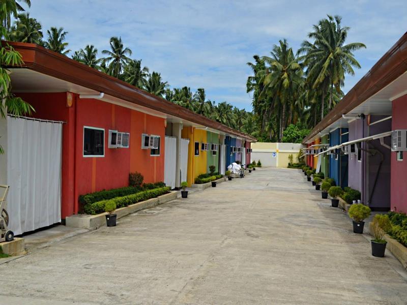 Rainbow Romanz Garden Inn Tagum Exterior foto
